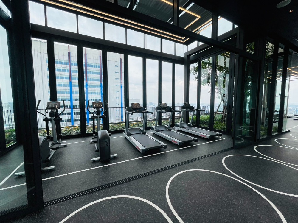 ขายคอนโดลาดพร้าว เซ็นทรัลลาดพร้าว : 🔥ขายด่วน🔥เดอะ ไลน์ พหลโยธิน พาร์ค ใจกลางเมืองติดถนนหลัก ใกล้ BTS ห้าแยกลาดพร้าว และ MRT พหลโยธิน