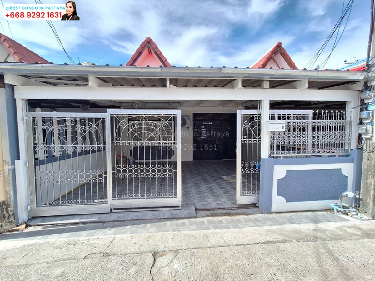 For SaleHousePattaya, Bangsaen, Chonburi : Affordable townhouse in Khao Talo Soi 8, Pattaya. Fully furnished and ready to move in. Great for personal use or rental investment. #PropertyCode425
