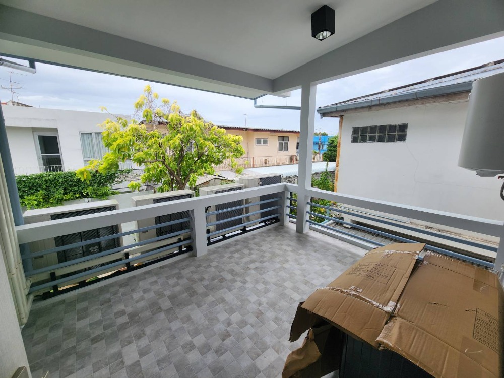 ให้เช่าบ้านโชคชัย4 ลาดพร้าว71 : ให้เช่าบ้านเดี่ยว ใกล้ โรงพยาบาลเปาโล โชคชัย4 เพียง 3 นาที