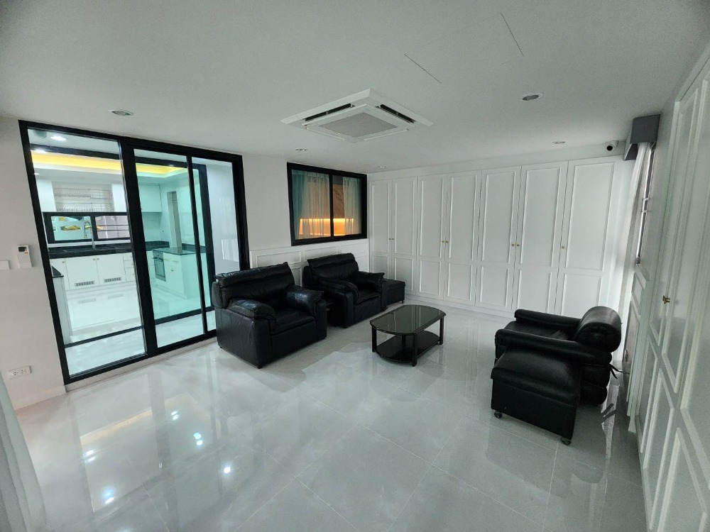 ให้เช่าบ้านโชคชัย4 ลาดพร้าว71 : ให้เช่าบ้านเดี่ยว ใกล้ โรงพยาบาลเปาโล โชคชัย4 เพียง 3 นาที