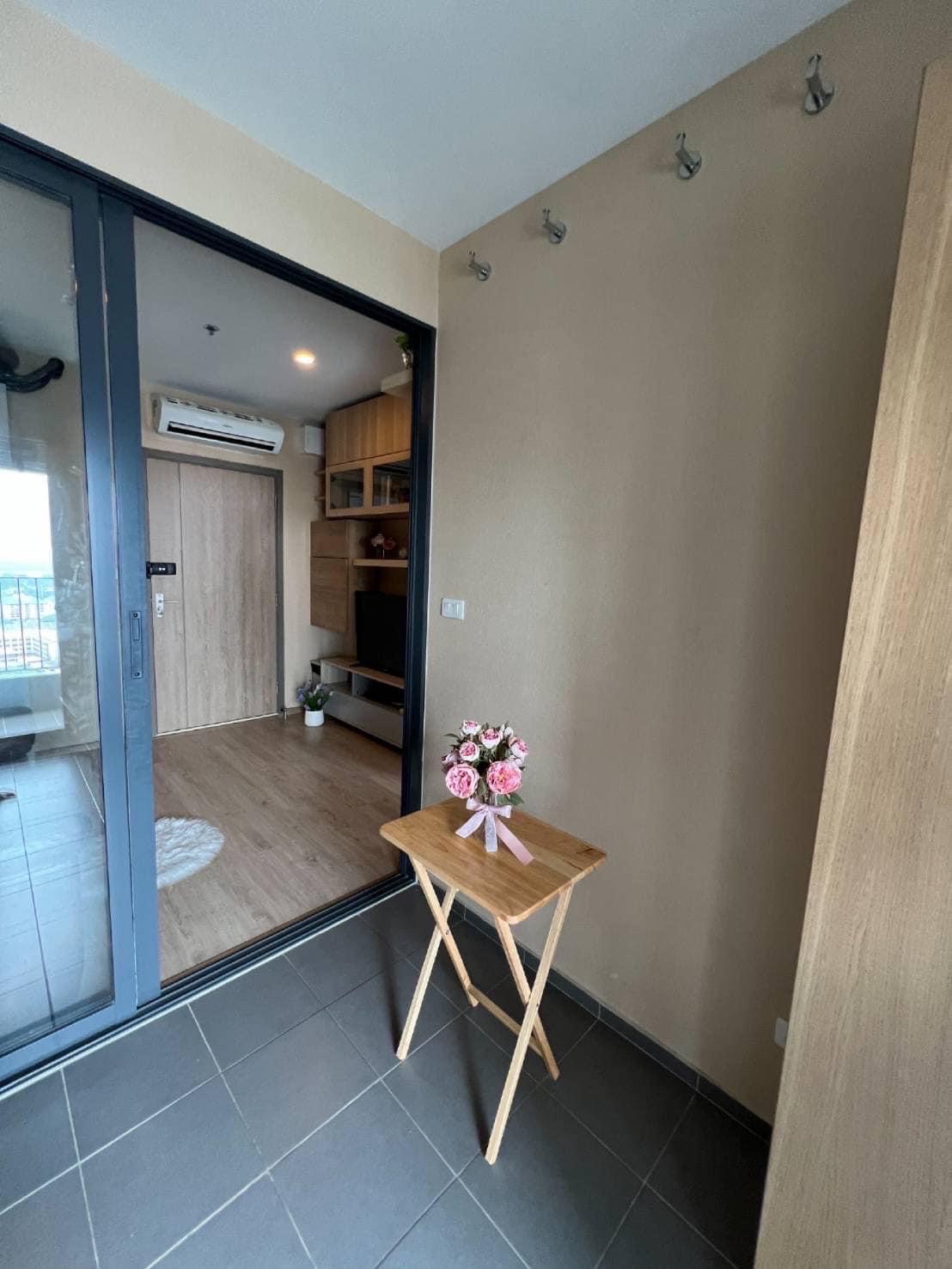 ให้เช่าคอนโดบางนา แบริ่ง ลาซาล : ให้เข่าระยะสั้น 2-6 เดือน ห้องพร้อมอยู่ 1 ห้องนอน ชั้นสูง ส่วนกลางจัดเต็ม