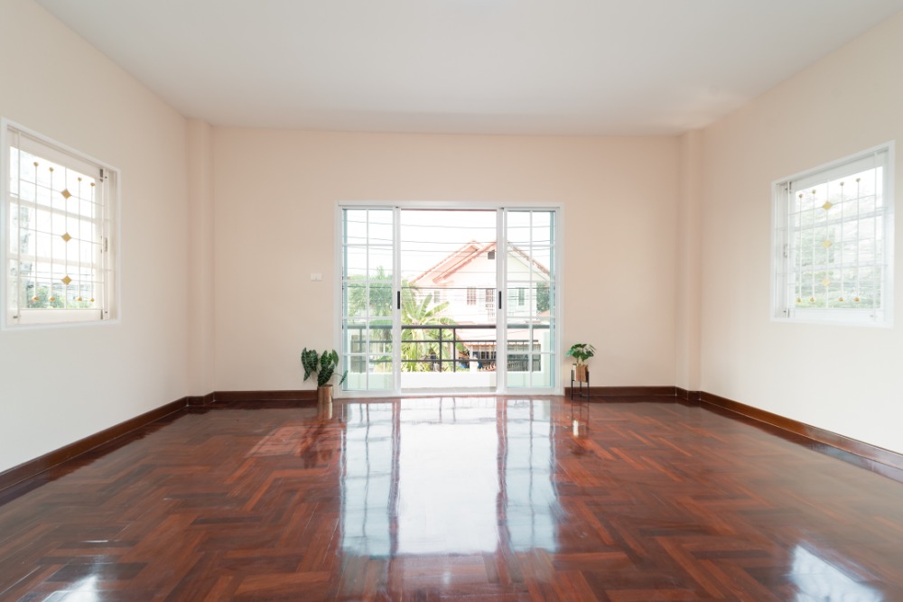 For SaleHousePathum Thani,Rangsit, Thammasat : House for sale, newly renovated, 4 bedrooms, very large living space, Baan Sathaphon Rangsit - Klong 3