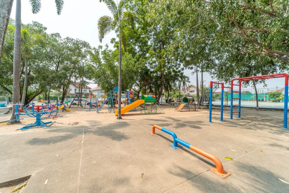 For SaleHousePathum Thani,Rangsit, Thammasat : House for sale, newly renovated, 4 bedrooms, very large living space, Baan Sathaphon Rangsit - Klong 3