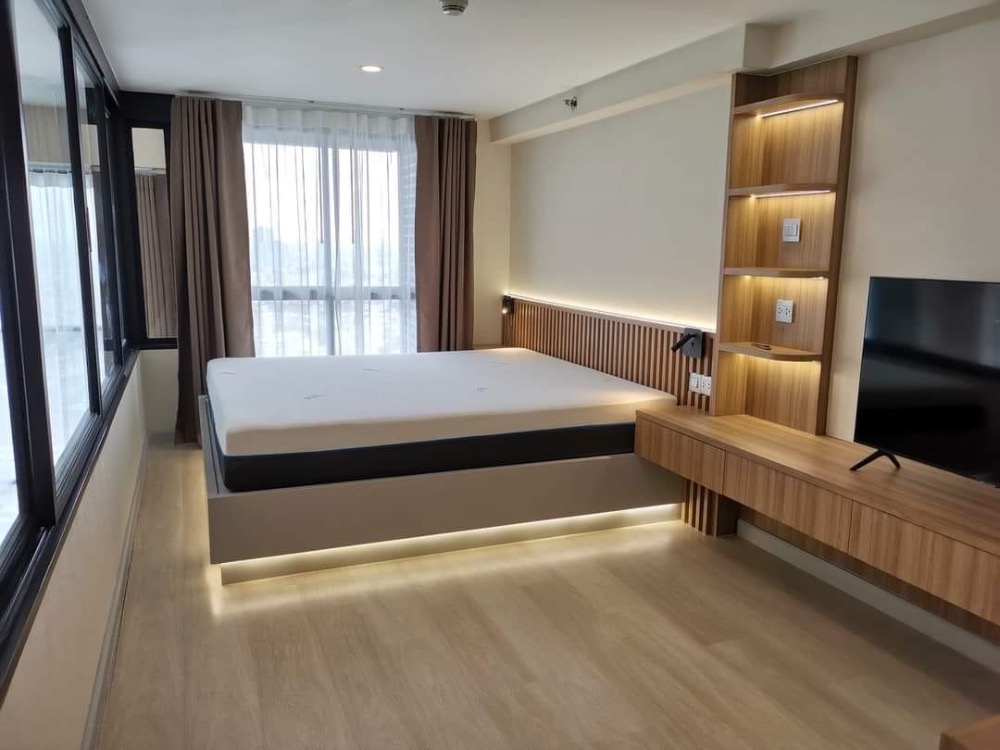 ให้เช่าคอนโดสาทร นราธิวาส : For rent Knightsbridge Prime Sathorn corner unit high floor modern style