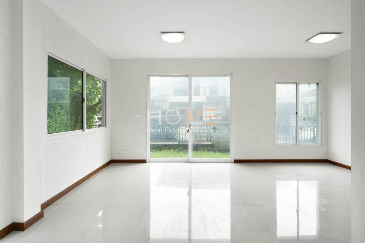 ขายบ้านพระราม 5 ราชพฤกษ์ บางกรวย : มือหนึ่ง ติดถนนราชพฤกษ์ 🔥 คาซ่า พรีเมี่ยม ราชพฤกษ์ - แจ้งวัฒนะ / 3 ห้องนอน (ขาย), Casa Premium Ratchapruek - Chaengwattana / 3 Bedrooms (FOR SALE) BALL205