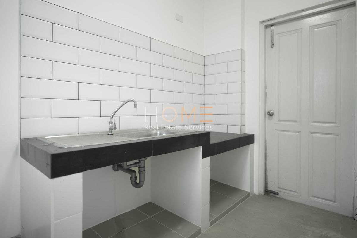 ขายบ้านพระราม 5 ราชพฤกษ์ บางกรวย : มือหนึ่ง ติดถนนราชพฤกษ์ 🔥 คาซ่า พรีเมี่ยม ราชพฤกษ์ - แจ้งวัฒนะ / 3 ห้องนอน (ขาย), Casa Premium Ratchapruek - Chaengwattana / 3 Bedrooms (FOR SALE) BALL205