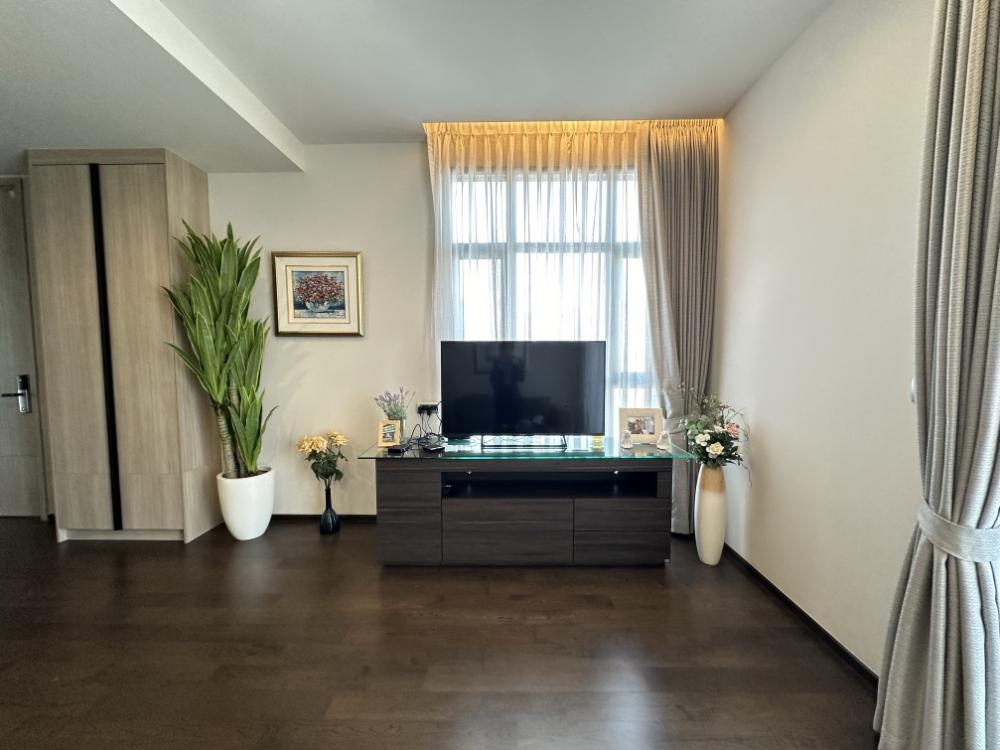For SaleCondoSukhumvit, Asoke, Thonglor : 📣 For sale: The XXXIX Sukhumvit 39, 2 bedrooms, 81 sq m. For inquiries or to make an appointment, call 093-616-4456 (Sales Department)✨