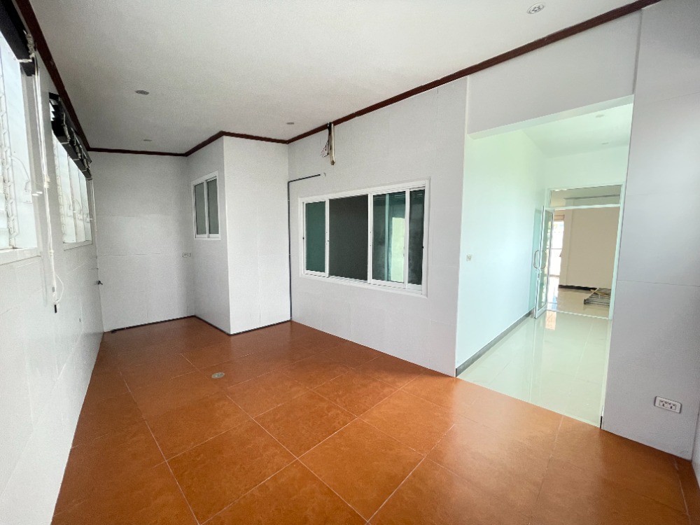 ขายบ้านหัวหิน ประจวบคีรีขันธ์ : ขายบ้านใกล้ตลาดแพไม้ ราคา2.4ล้าน บ้านชลประทาน72 ใจกลางเมืองหัวหิน