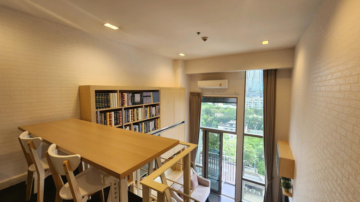 ให้เช่าคอนโดสุขุมวิท อโศก ทองหล่อ : Ideo Morph 38 | ให้เช่าห้องดูเพล็ก 1 ห้องนอน ทำเลสะดวกใจกลางเมือง ตึก Pet Friendly วิวสีเขียวผ่อนคลาย