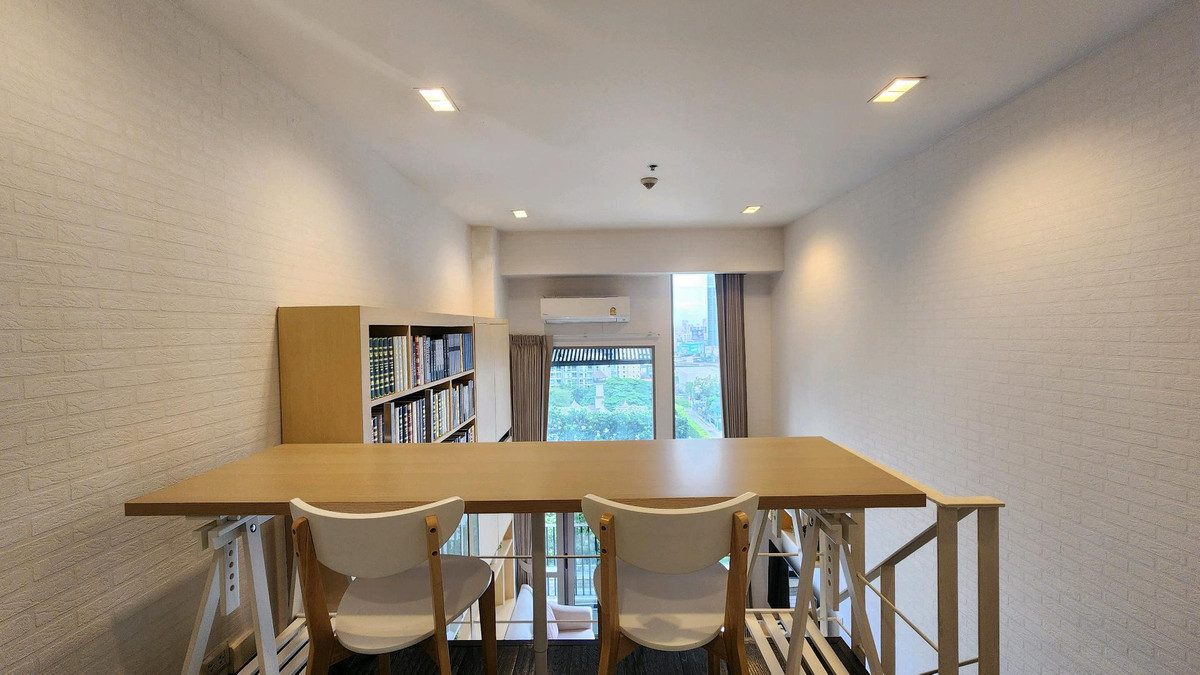 ให้เช่าคอนโดสุขุมวิท อโศก ทองหล่อ : Ideo Morph 38 | ให้เช่าห้องดูเพล็ก 1 ห้องนอน ทำเลสะดวกใจกลางเมือง ตึก Pet Friendly วิวสีเขียวผ่อนคลาย