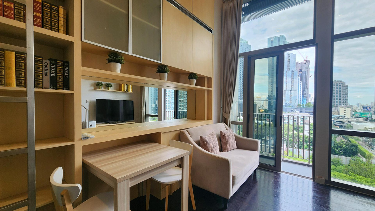 ให้เช่าคอนโดสุขุมวิท อโศก ทองหล่อ : Ideo Morph 38 | ให้เช่าห้องดูเพล็ก 1 ห้องนอน ทำเลสะดวกใจกลางเมือง ตึก Pet Friendly วิวสีเขียวผ่อนคลาย