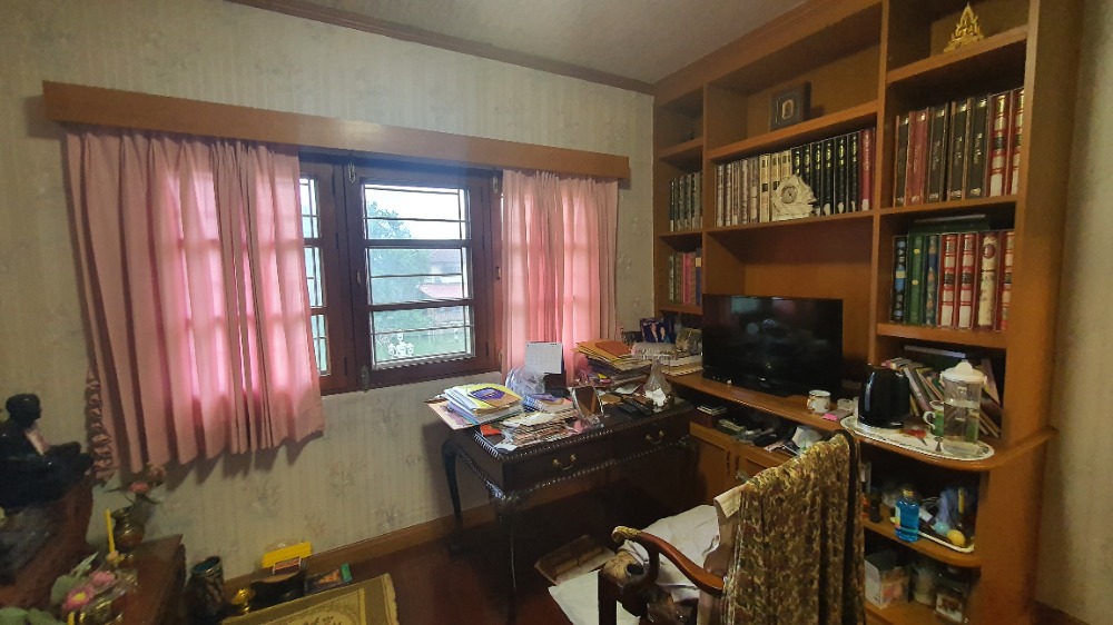 For SaleHousePathum Thani,Rangsit, Thammasat : Single house for sale on the waterfront, ready to move in, Thararin Village, Rangsit, Khlong 2, Lam Luk Ka, Pathum Thani.