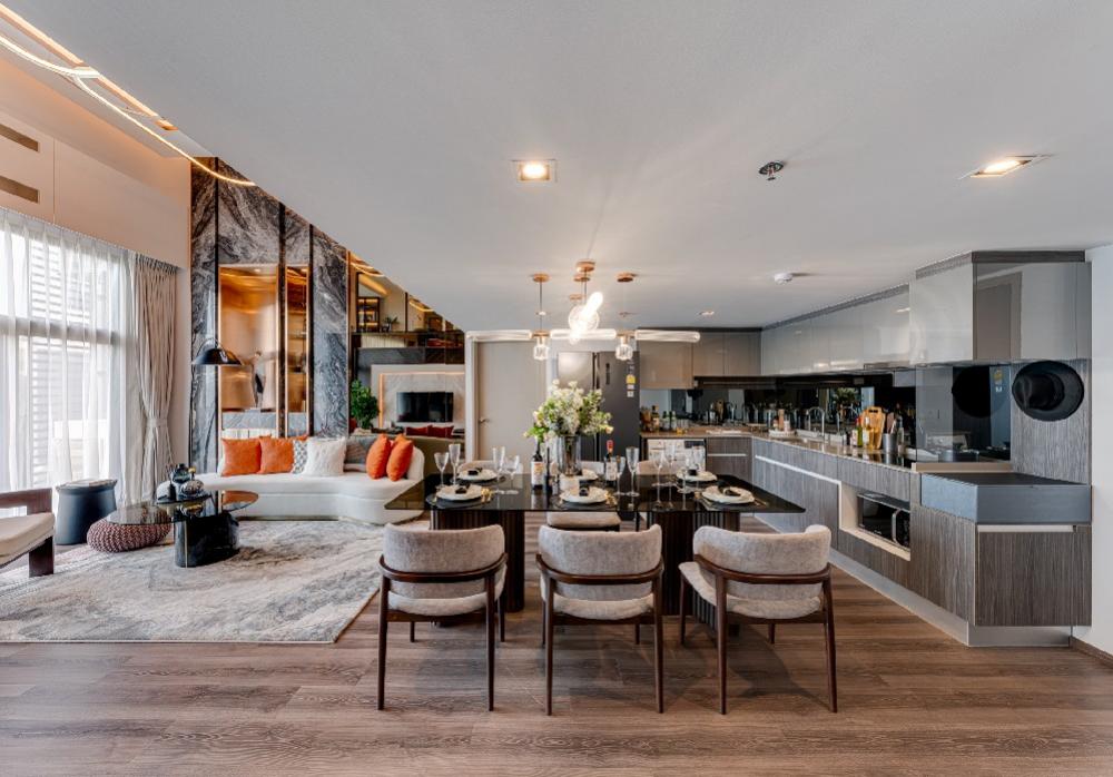 ขายคอนโดพระราม 9 เพชรบุรีตัดใหม่ RCA : For Sales ✨Mock Up Room 2Bedroom Hybrid 137Sqm @ Ideo Rama9 -Asoke  Please Call 098-292-4151 Khun Oil