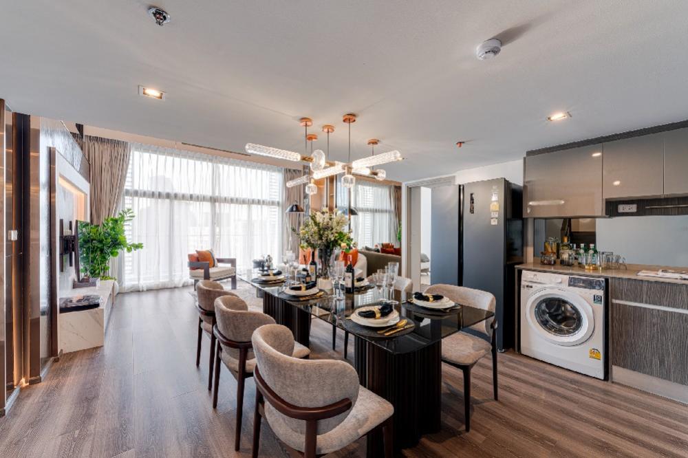 ขายคอนโดพระราม 9 เพชรบุรีตัดใหม่ RCA : For Sales ✨Mock Up Room 2Bedroom Hybrid 137Sqm @ Ideo Rama9 -Asoke  Please Call 098-292-4151 Khun Oil