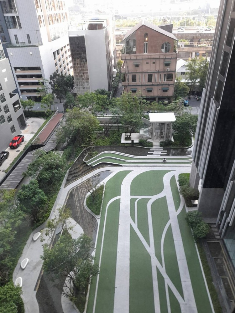 ให้เช่าคอนโดพระราม 9 เพชรบุรีตัดใหม่ RCA : 🔥ให้เช่าด่วน🔥ไลฟ์ อโศก พระราม 9 ห้องใหม่เอี่ยมกับวิวสวยที่สุด ไม่บล็อควิว ใกล้ MRT พระราม 9