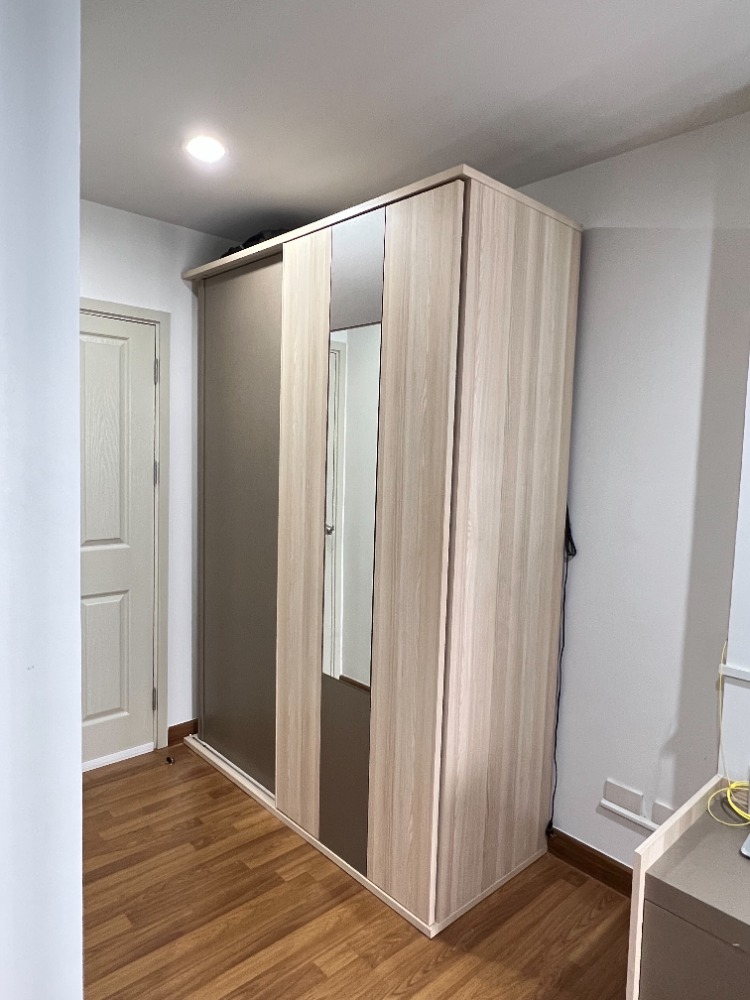 ขายคอนโดบางซื่อ วงศ์สว่าง เตาปูน : ขาย คอนโดรีเจ้นท์โฮมบางซ่อน เฟส 27 ติดรถไฟฟ้า MRT บางซ่อน ห้องสวยมาก ตึก C ชั้น 22 ราคา 1.55 ล้านบาท