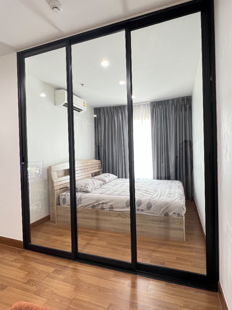 ขายคอนโดบางซื่อ วงศ์สว่าง เตาปูน : ขาย คอนโดรีเจ้นท์โฮมบางซ่อน เฟส 27 ติดรถไฟฟ้า MRT บางซ่อน ห้องสวยมาก ตึก C ชั้น 22 ราคา 1.55 ล้านบาท