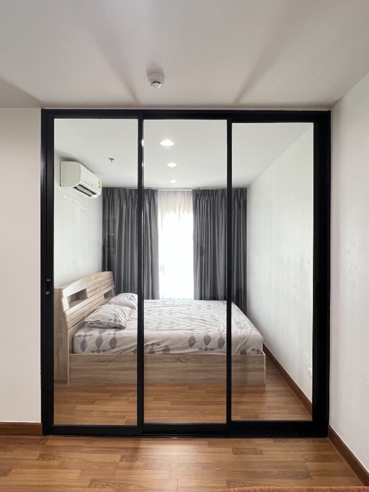 ขายคอนโดบางซื่อ วงศ์สว่าง เตาปูน : ขาย คอนโดรีเจ้นท์โฮมบางซ่อน เฟส 27 ติดรถไฟฟ้า MRT บางซ่อน ห้องสวยมาก ตึก C ชั้น 22 ราคา 1.55 ล้านบาท