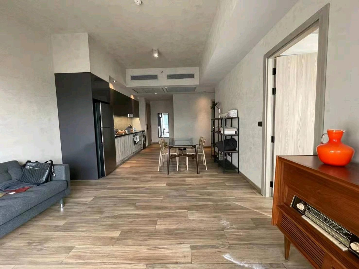 出租2 beds at The Lofts Asoke for Rent Loading...