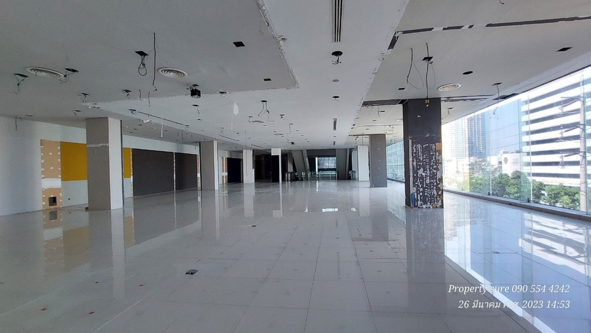 ให้เช่าสำนักงานรัชดา ห้วยขวาง : Building & Showroom For rent  ติดถนนรัชดาภิเษก สุดยอดทำเลธุรกิจใจกลางรัชดา