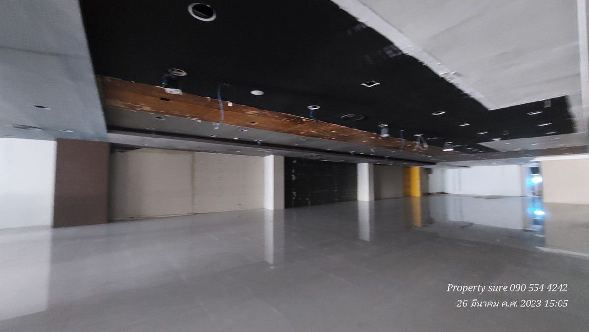 ให้เช่าสำนักงานรัชดา ห้วยขวาง : Building & Showroom For rent  ติดถนนรัชดาภิเษก สุดยอดทำเลธุรกิจใจกลางรัชดา