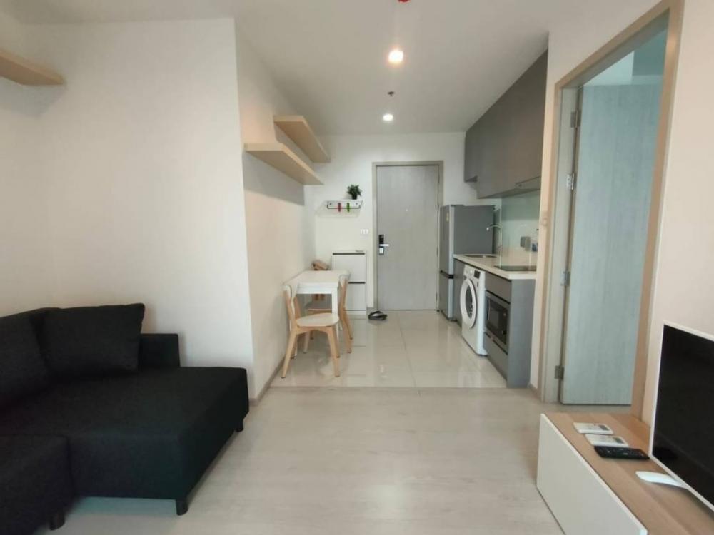 ให้เช่าคอนโดสุขุมวิท อโศก ทองหล่อ : ด่วน ให้เช่าคอนโด ริทึ่ม สุขุมวิท 36-38 เฟอร์นิเจอร์ครบ พร้อมย้ายเข้าอยู่