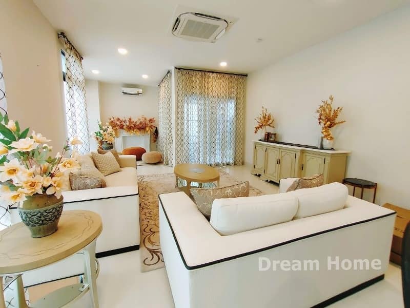 For RentHousePattanakan, Srinakarin : Luxury house for rent Nantawan Rama 9-Krungthep Kreetha