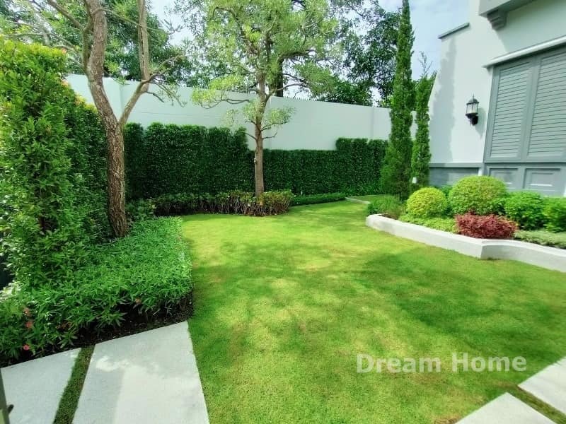 For RentHousePattanakan, Srinakarin : Luxury house for rent Nantawan Rama 9-Krungthep Kreetha