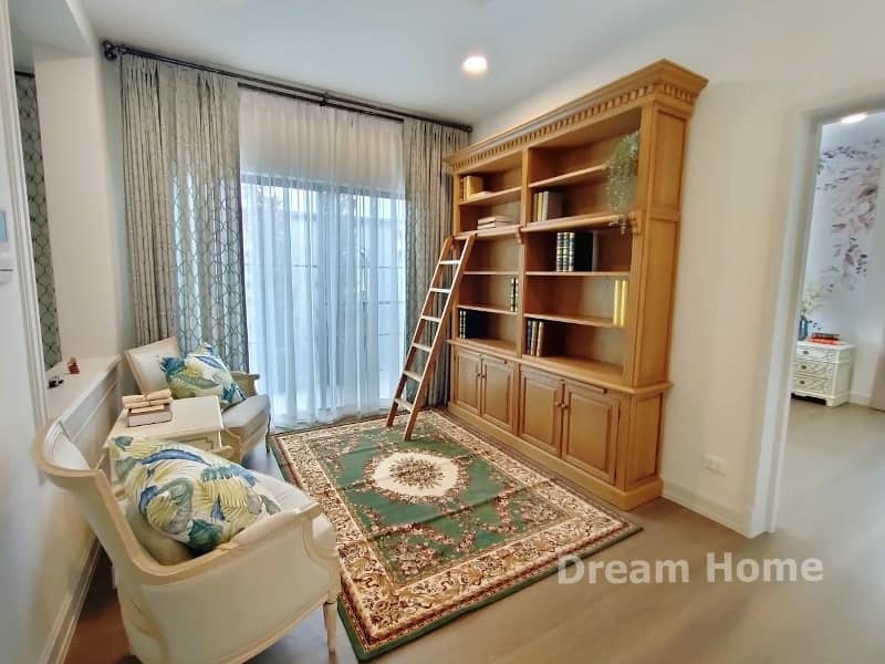 For RentHousePattanakan, Srinakarin : Luxury house for rent Nantawan Rama 9-Krungthep Kreetha