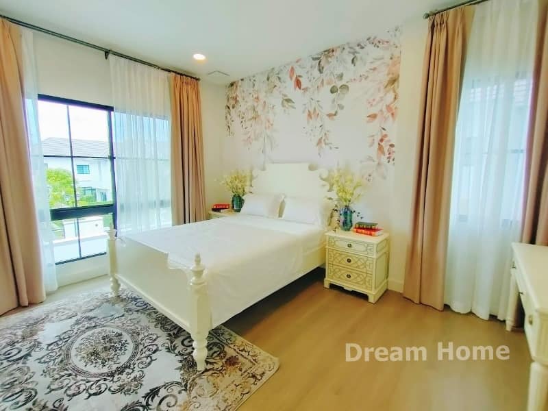 For RentHousePattanakan, Srinakarin : Luxury house for rent Nantawan Rama 9-Krungthep Kreetha