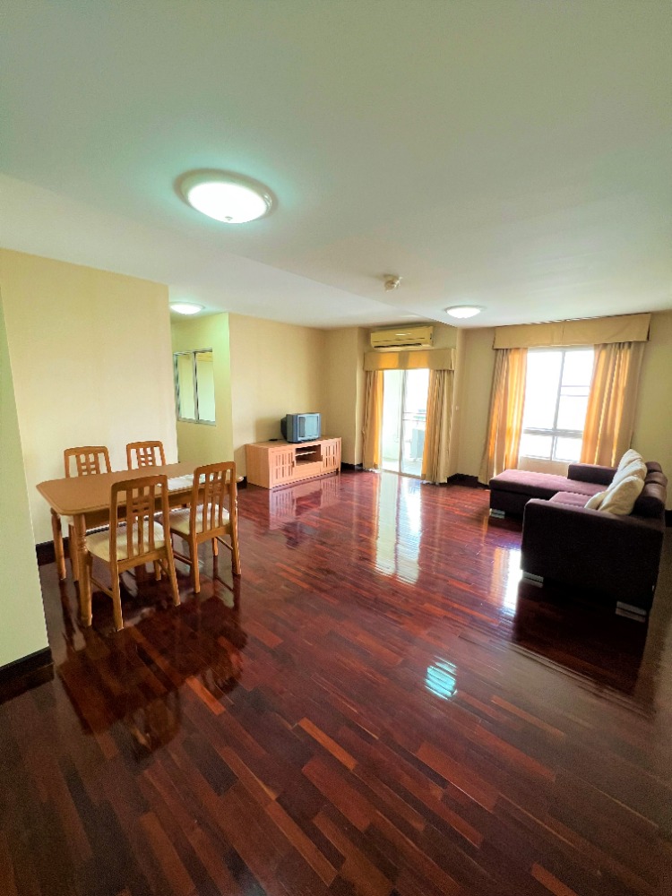 For SaleCondoKasetsart, Ratchayothin : Condo for sale, Wilmore Condominium, Phahon Yothin 32, 8th floor