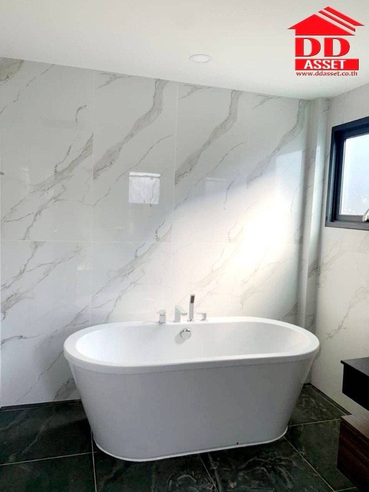 For SaleHouseBangna, Bearing, Lasalle : The city Bangna The City Bangna Km.7 2-storey luxury detached house