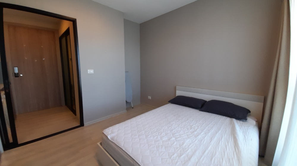 ขายคอนโดพระราม 9 เพชรบุรีตัดใหม่ RCA : ขาย คอนโด เลต มิสท์ พระราม9 พร้อมเฟอร์นิเจอร์ พร้อมอยู่ Condolette Midst Rama 9.