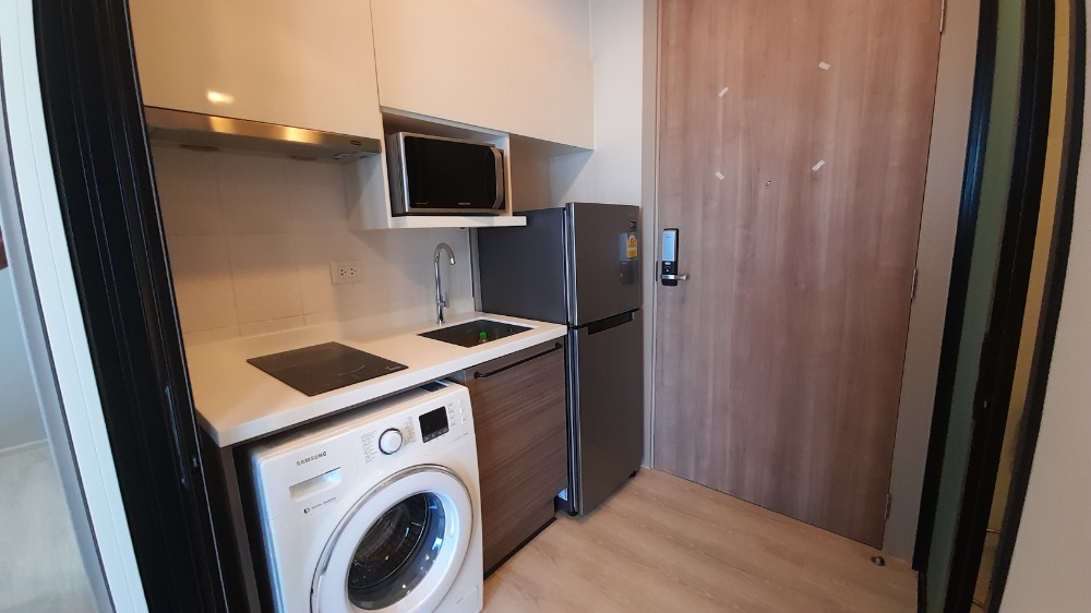 ขายคอนโดพระราม 9 เพชรบุรีตัดใหม่ RCA : ขาย คอนโด เลต มิสท์ พระราม9 พร้อมเฟอร์นิเจอร์ พร้อมอยู่ Condolette Midst Rama 9.