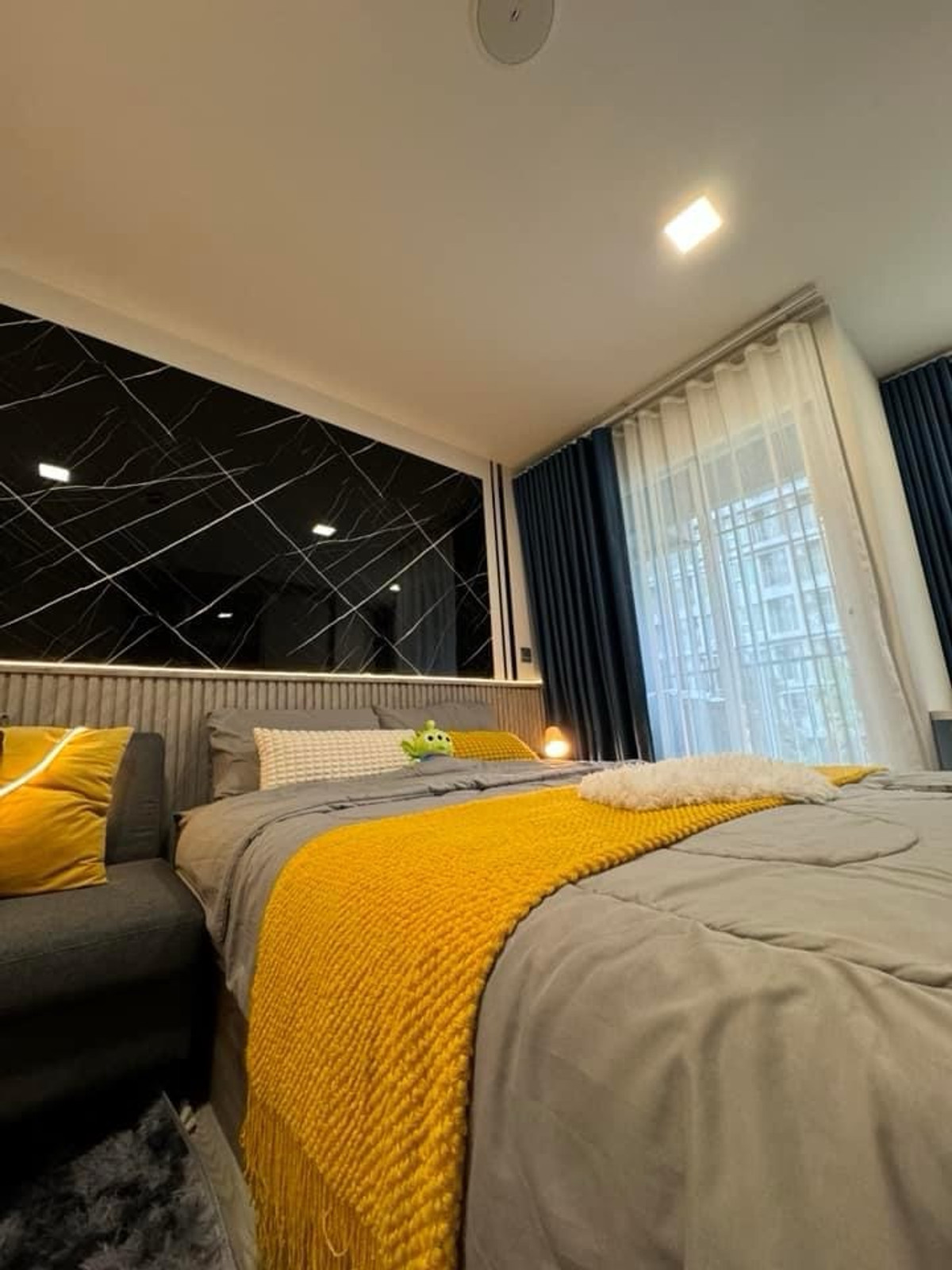 For SaleCondoPathum Thani,Rangsit, Thammasat : Selling down payment on Cave Town Island Tel.0982492898 or click the link https://line.me/ti/p/8JSfZ-6pwf ▪️id line: wannavee11