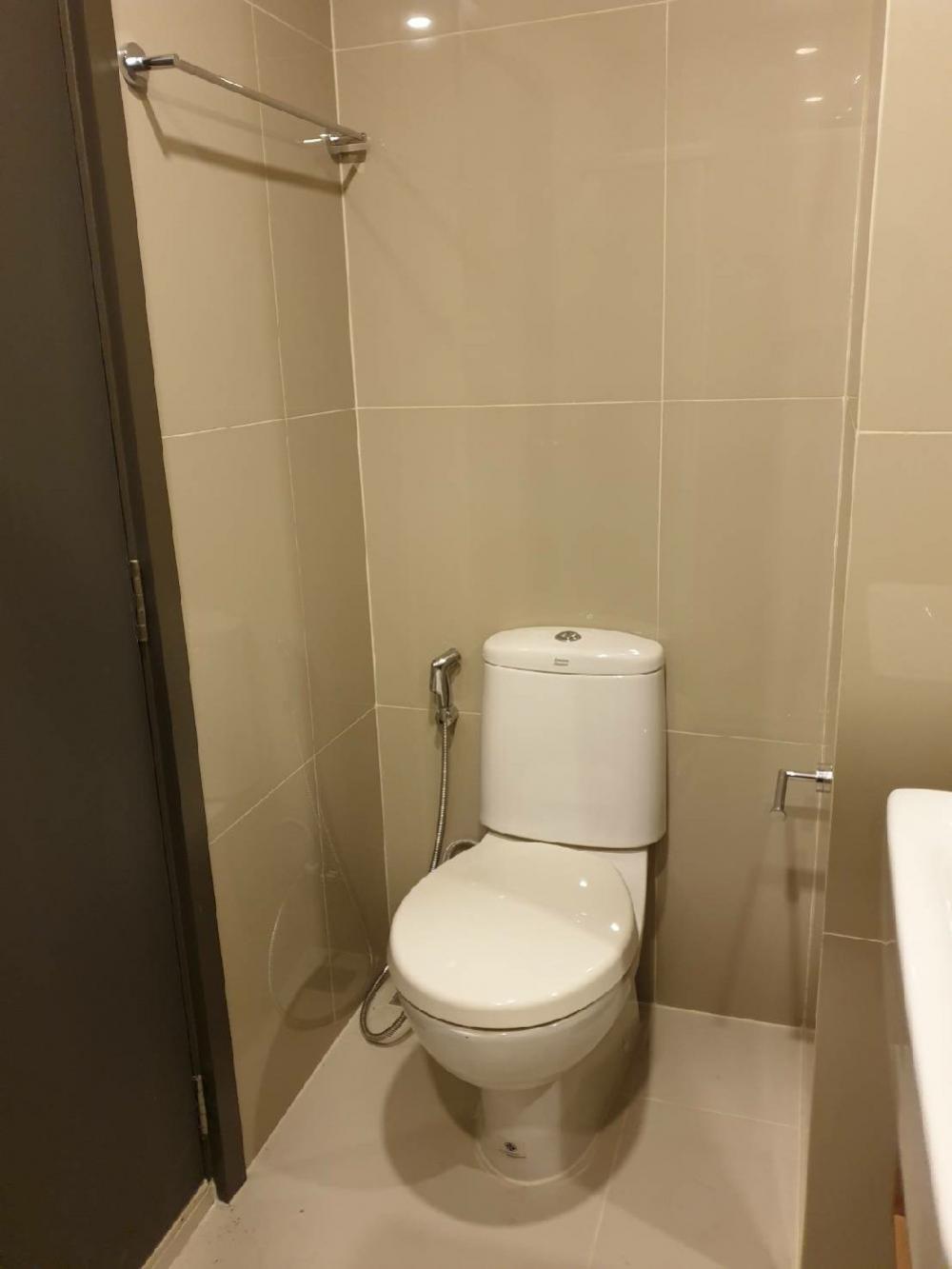 ให้เช่าคอนโดอ่อนนุช อุดมสุข : ว่างพร้อมเช่า 10 ตุลาคม ห้องใหม่📍เช่า📍ELIO DEL NEST 11,000 บาท ห้องสวย ไม่ร้อน