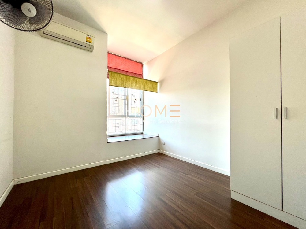 For SaleTownhomePathum Thani,Rangsit, Thammasat : Corner unit, better price! ✨ Habitown Fold Tiwanon - Chaengwattana Townhome / 3 Bedrooms (FOR SALE) AOM002