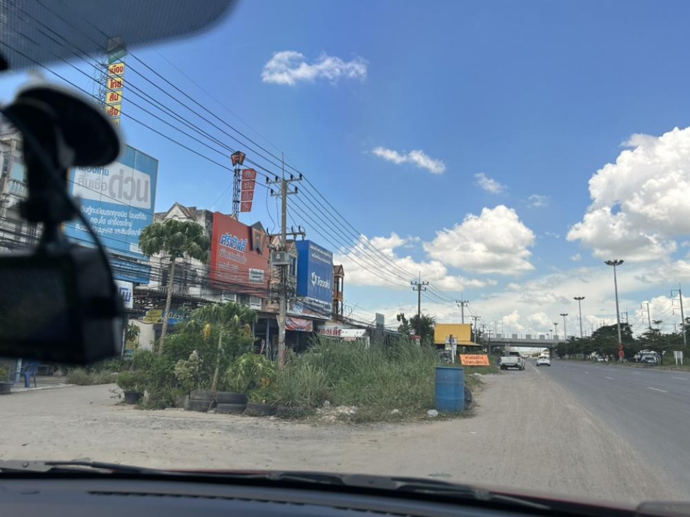 ขายที่ดินอยุธยา : ขายที่ดิน 45ไร่ 2.39 กิโลถึงมอเตอร์เวย์วังน้อย Tel. 093 296 2878 ติดถนนคอนกรีตตัดผ่านทั้งหน้าและหลัง 2.8 โล ถึงนิคมอุตสาหหกรรมจีน 093 296 2878