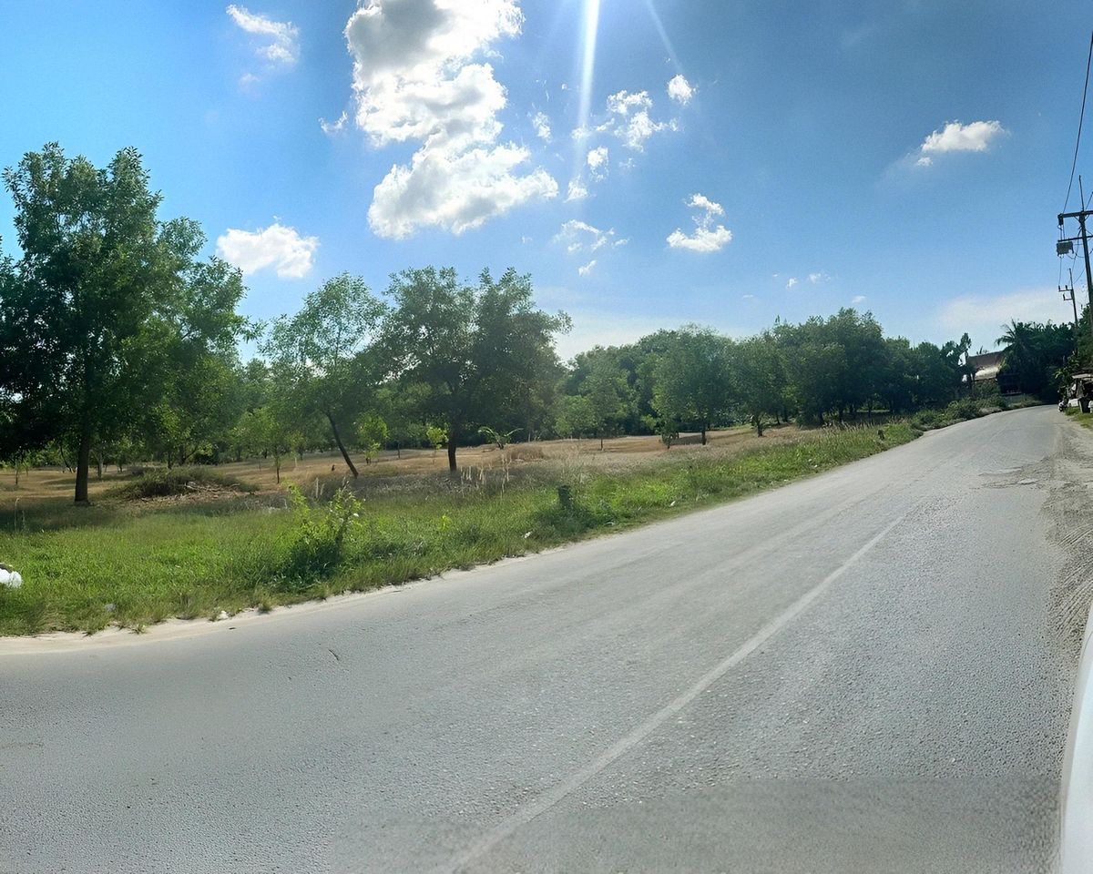 ขายที่ดินภูเก็ต : ขายที่ดินแปลงใหญ่ กมลา ภูเก็ต 22-2-04 ไร่ พื้นราบ วิวภูเขา ใกล้หาดกมลา เพียง 1.2 กม. ราคาเพียง 460 ล้าน