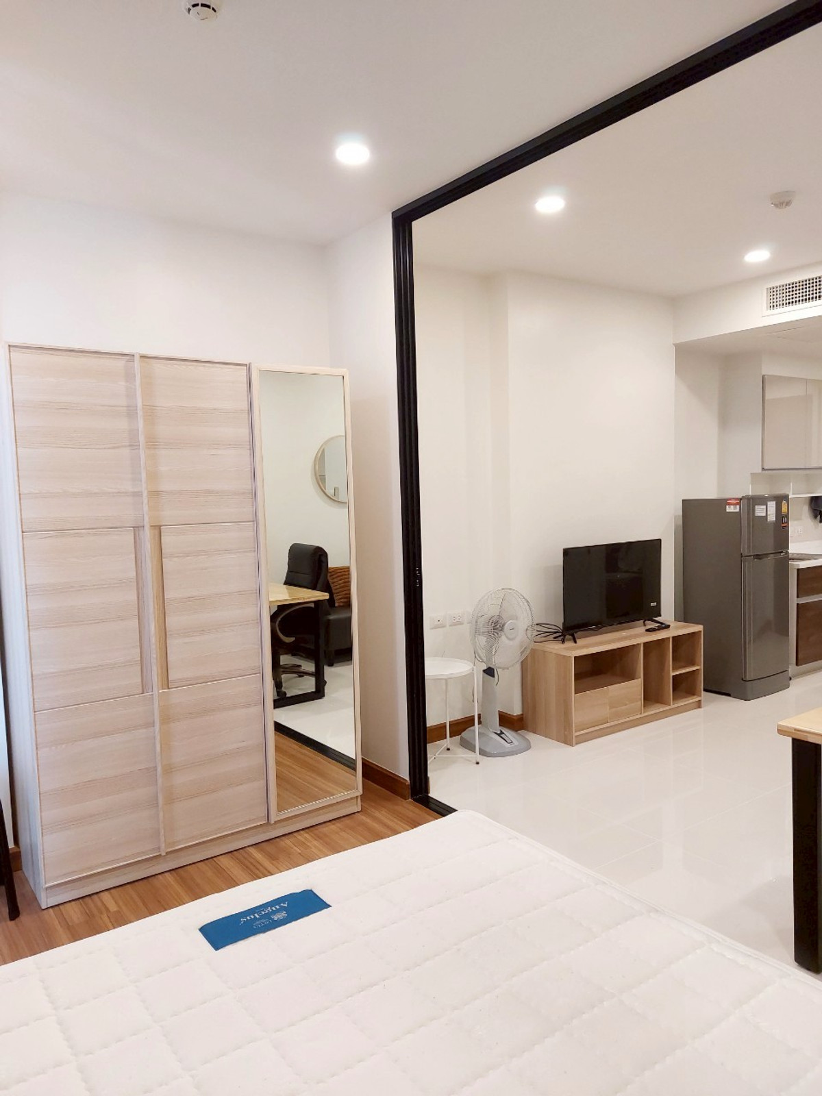 ให้เช่าคอนโดวงเวียนใหญ่ เจริญนคร : 🔥เจ้าของปล่อยเช่าเอง🔥ราคาดี  เครื่องใช้ไฟฟ้าครบ ห้องขนาดเริ่มต้น วิวไอคอนสยาม 🔥