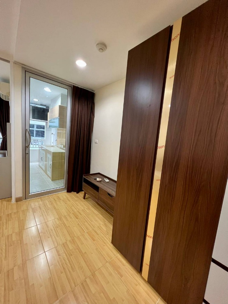 CondoSathorn, Narathiwat : For rent and sale, The Station Sathorn-Bangrak, 100% loan available, newly renovated, beautiful, fully furnished, near BTS Saphan Taksin 500 m.