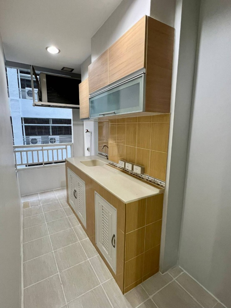 CondoSathorn, Narathiwat : For rent and sale, The Station Sathorn-Bangrak, 100% loan available, newly renovated, beautiful, fully furnished, near BTS Saphan Taksin 500 m.