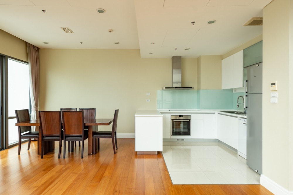 ให้เช่าคอนโดสุขุมวิท อโศก ทองหล่อ : ให้เช่าคอนโด Bright Sukhumvit 24 ห้องสวยมากก