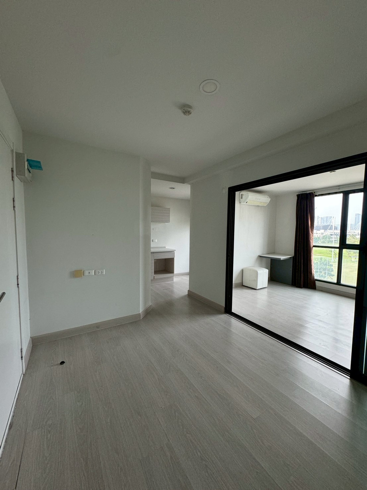 ขายคอนโดบางนา แบริ่ง ลาซาล : ดิ เอ็กเซล ไฮด์อะเวย์ ลาซาล 11 (The Excel Hideaway Lasalle 11) !!ดีลโดยตรงจากเจ้าของ