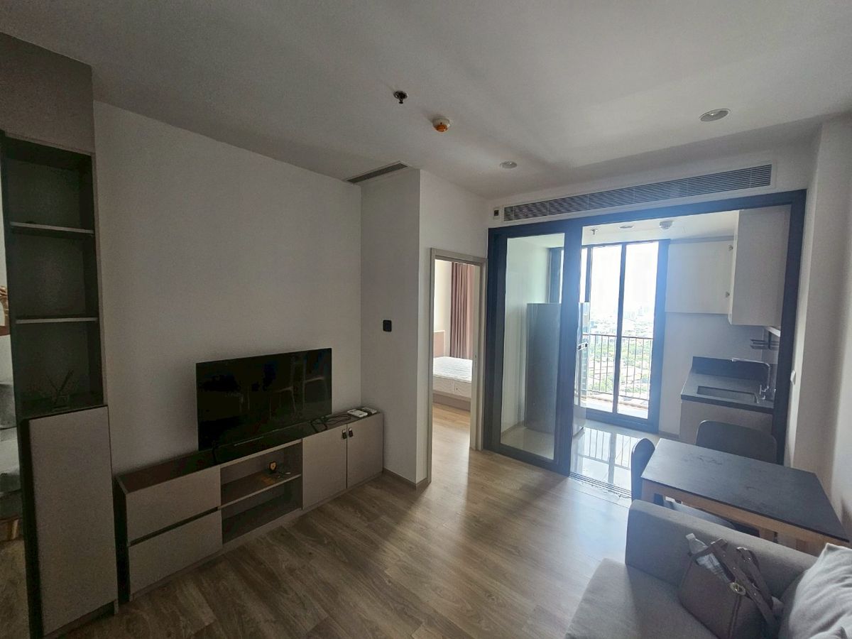 ให้เช่าคอนโดสุขุมวิท อโศก ทองหล่อ : ***For RENT OKA Haus 1 bedroom (s) ***