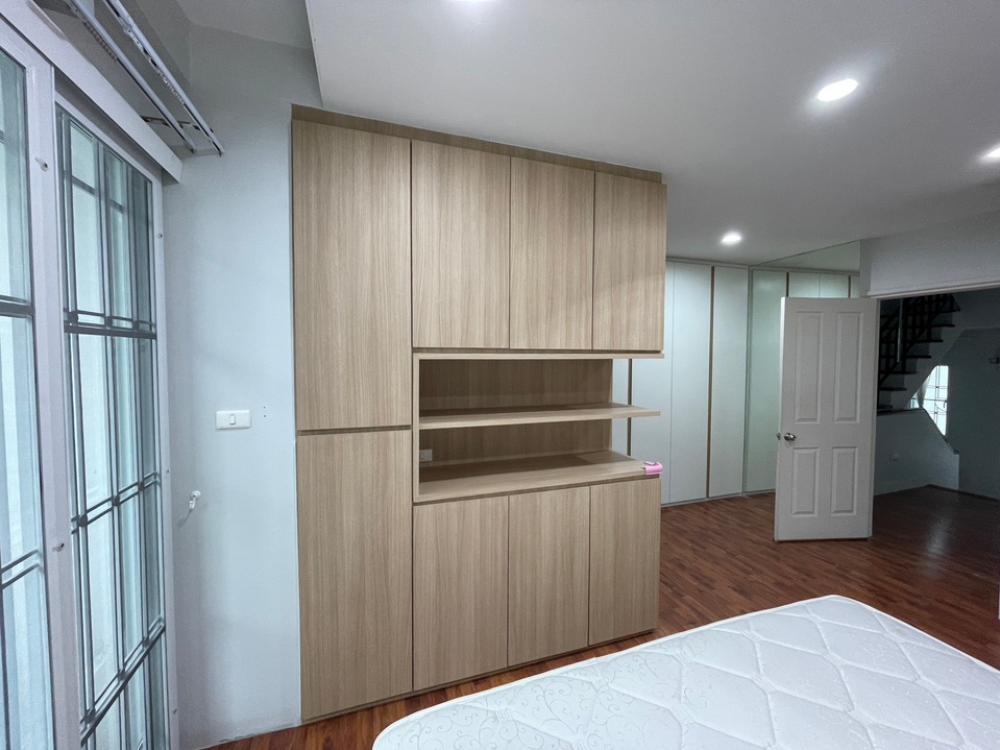 For RentTownhomePinklao, Charansanitwong : New Rent a new townhome Ban Chuan Chuen Charan Village 3 next to Tha Phra BTS