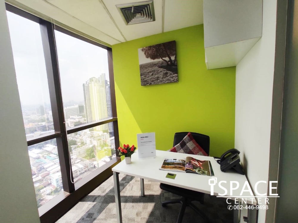 For RentOfficeSathorn, Narathiwat : Office for rent near BTS Surasak, fully furnished, can carry a notebook to work immediately There are rooms ranging from 1-60 people, complete facilities and interconnected transportation systems. Build an impressive network of relationships with neighbor