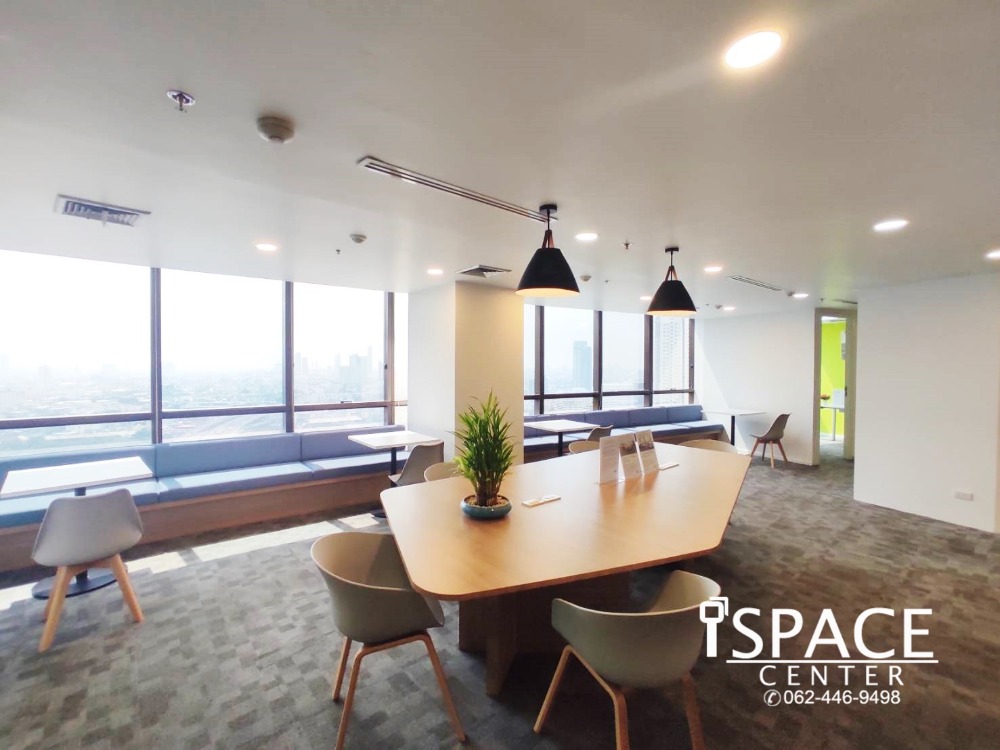 For RentOfficeSathorn, Narathiwat : Office for rent near BTS Surasak, fully furnished, can carry a notebook to work immediately There are rooms ranging from 1-60 people, complete facilities and interconnected transportation systems. Build an impressive network of relationships with neighbor