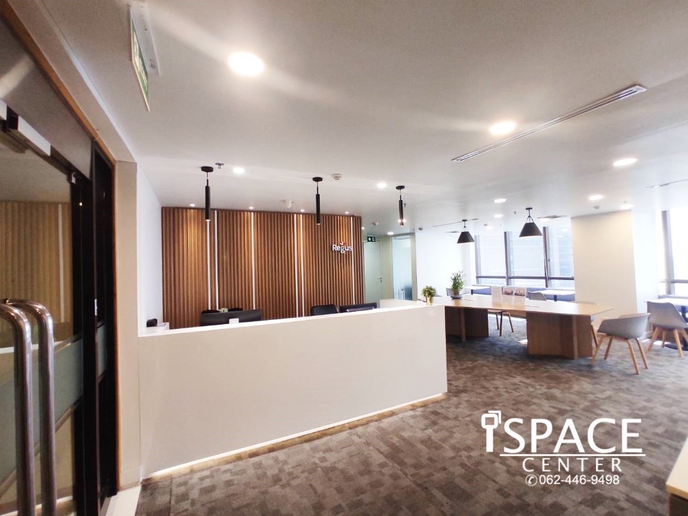 For RentOfficeSathorn, Narathiwat : Office for rent near BTS Surasak, fully furnished, can carry a notebook to work immediately There are rooms ranging from 1-60 people, complete facilities and interconnected transportation systems. Build an impressive network of relationships with neighbor