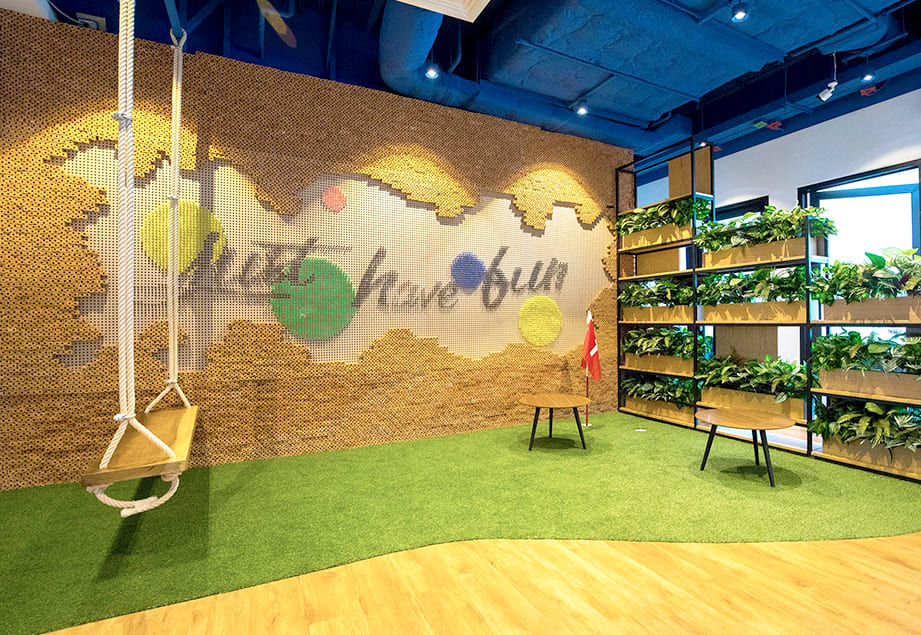 For RentOfficeSathorn, Narathiwat : For Rent Serviced Office AIA Sathorn Tower Office Building Fully-Furnished Starting for 1 - 30 Workstations (Rental Price starting from 9,000 THB/month) closed to BTS Saint Louis, Sathorn, Chongnonsi, Surasak, Silom